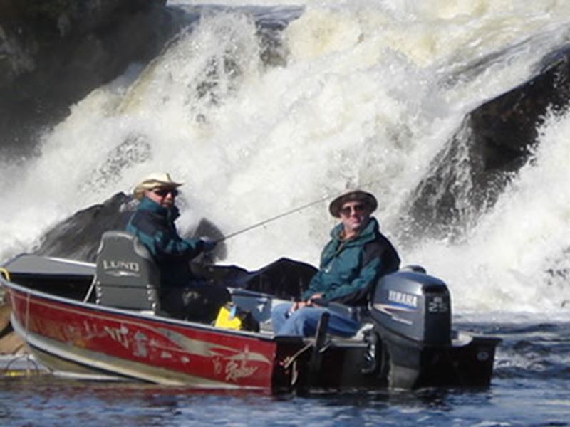 6 or 7 Day American Plan (allinclusive) Fishing Package, North Bay and Lake Nipissing, Ontario