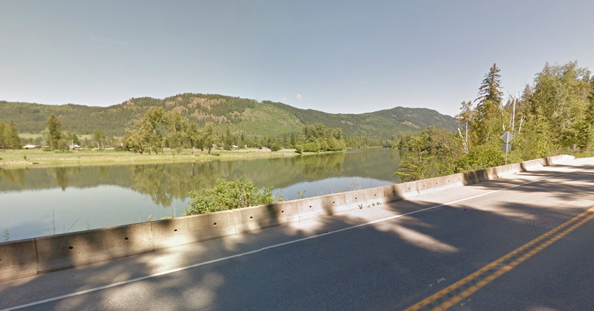 Rustic River Camping Mara BC Mara, British Columbia