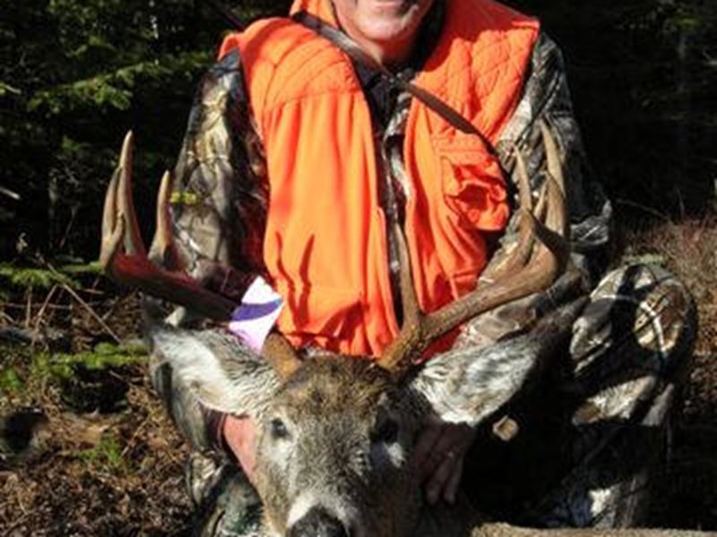 Hunting Package Deluxe American Plan Package, Kenora, Red Lake, Dryden