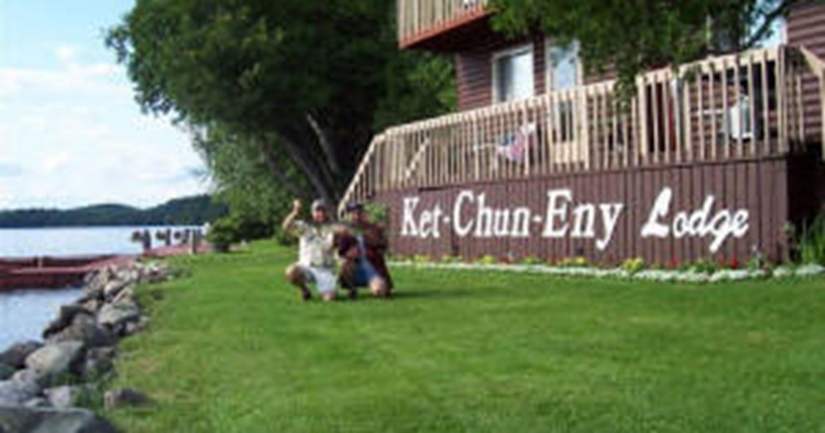 HouseBoat Package Temagami, North Bay and Lake Nipissing, Ontario