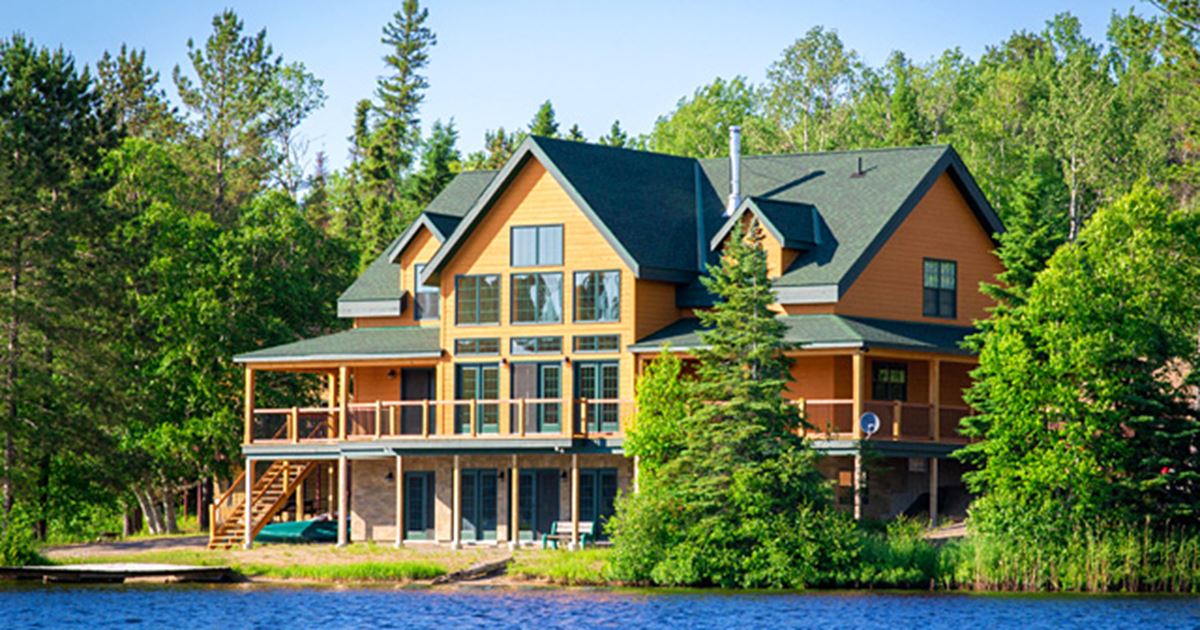 Moose Horn Lodge, Hearst, Chapleau, Cochrane, Timmins, Kirkland Lake