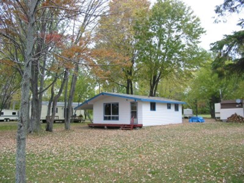 Panorama Camp Lavigne, North Bay and Lake Nipissing, Ontario