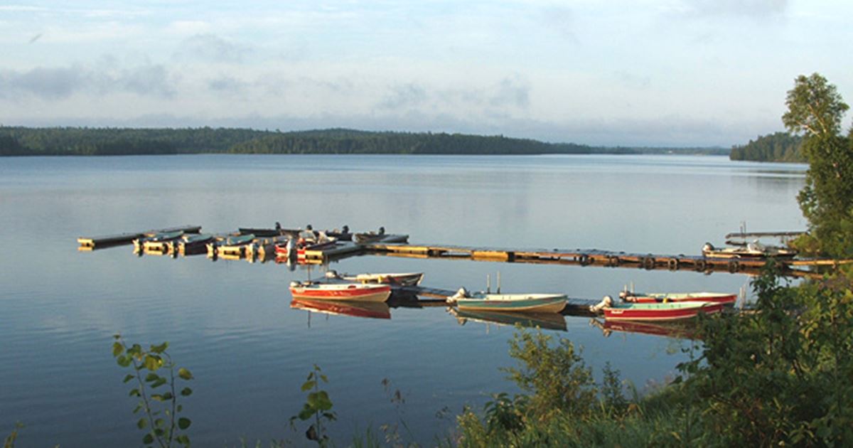 Boats & Docks, Kenora, Red Lake, Dryden, Sioux Lookout, Thunder Bay, Ontario