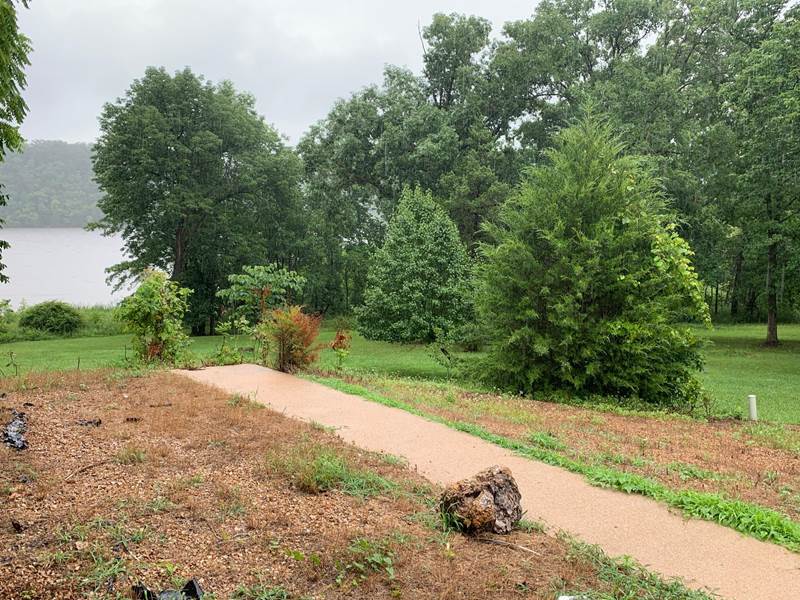 Single RV Site On Lake of the Ozarks Edwards, Missouri