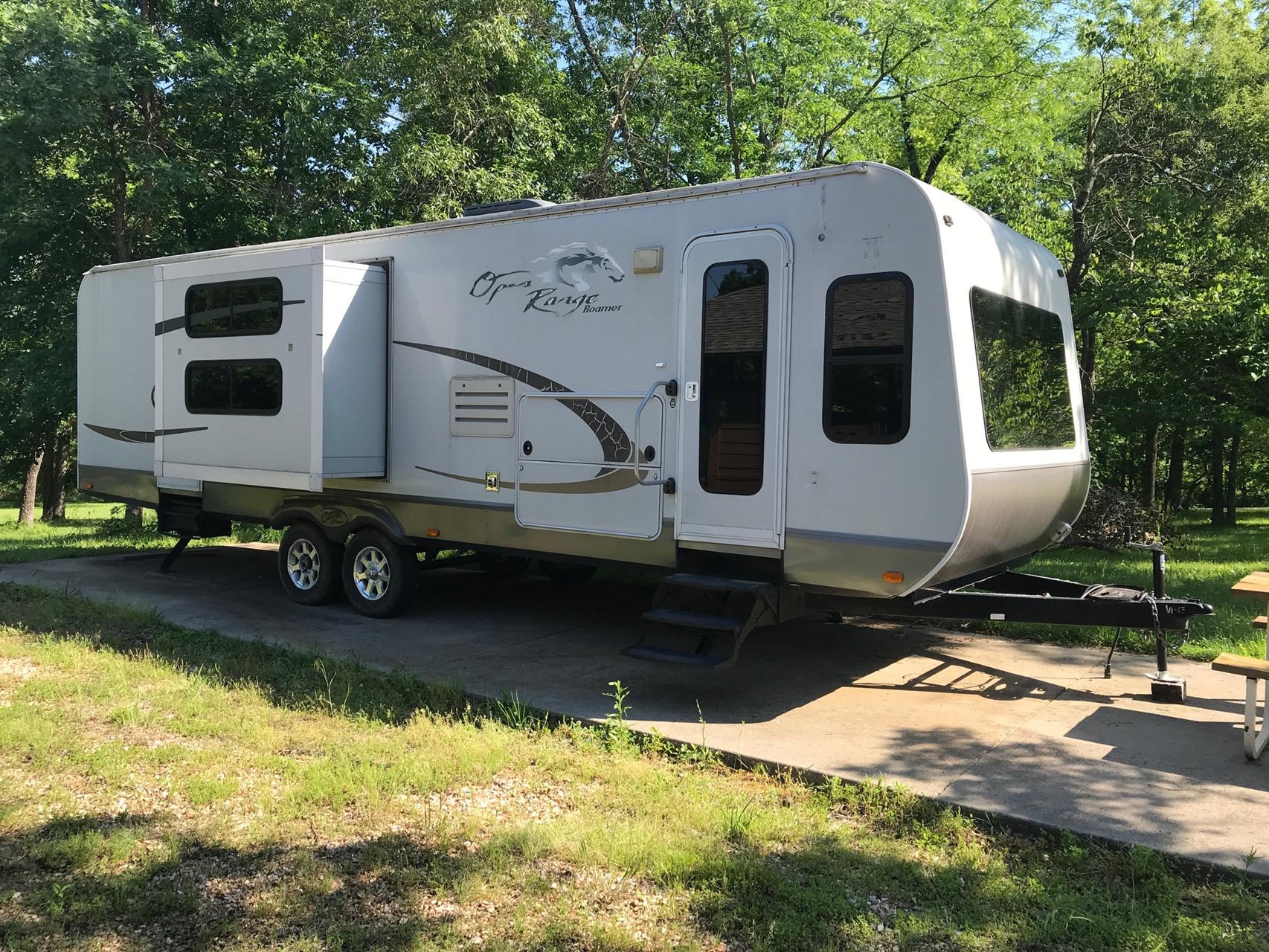 Single RV Site On Lake of the Ozarks Edwards, Missouri