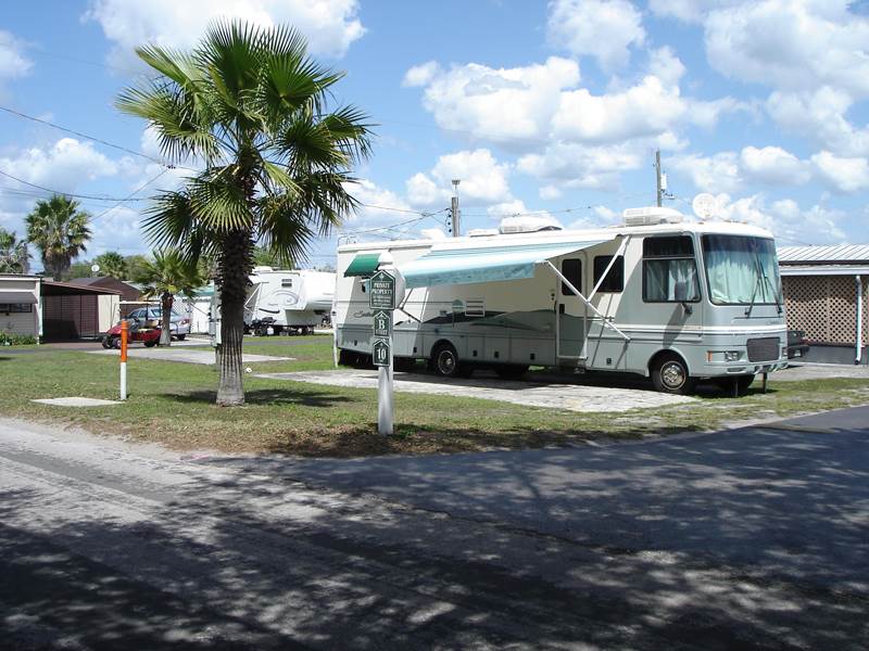 Floral Village Mobile Home & RV Park Plant City, Florida