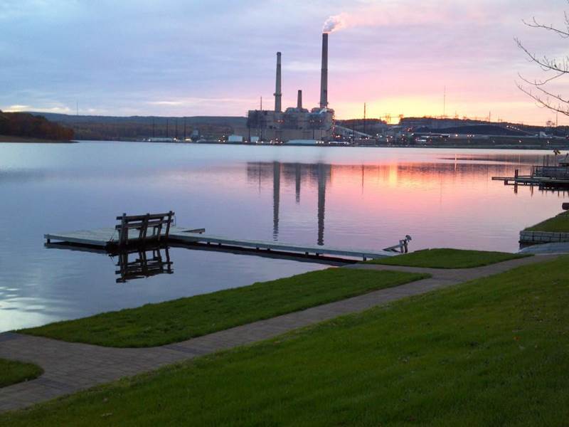 Mount Storm Lake RV lot for Rent Lakefront! Mount Storm, West Virginia