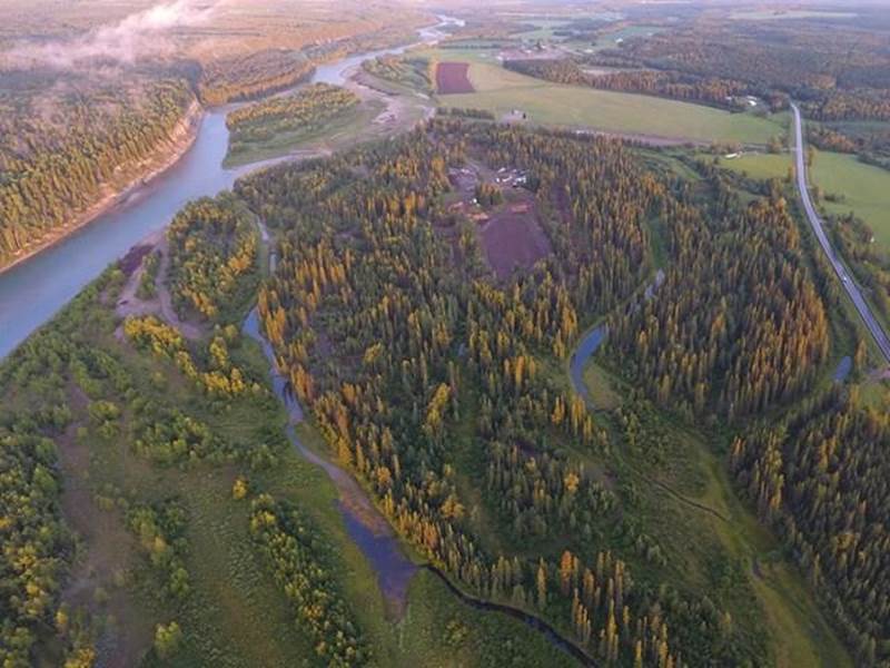 Rustic River Resort Rocky Rapids, Alberta