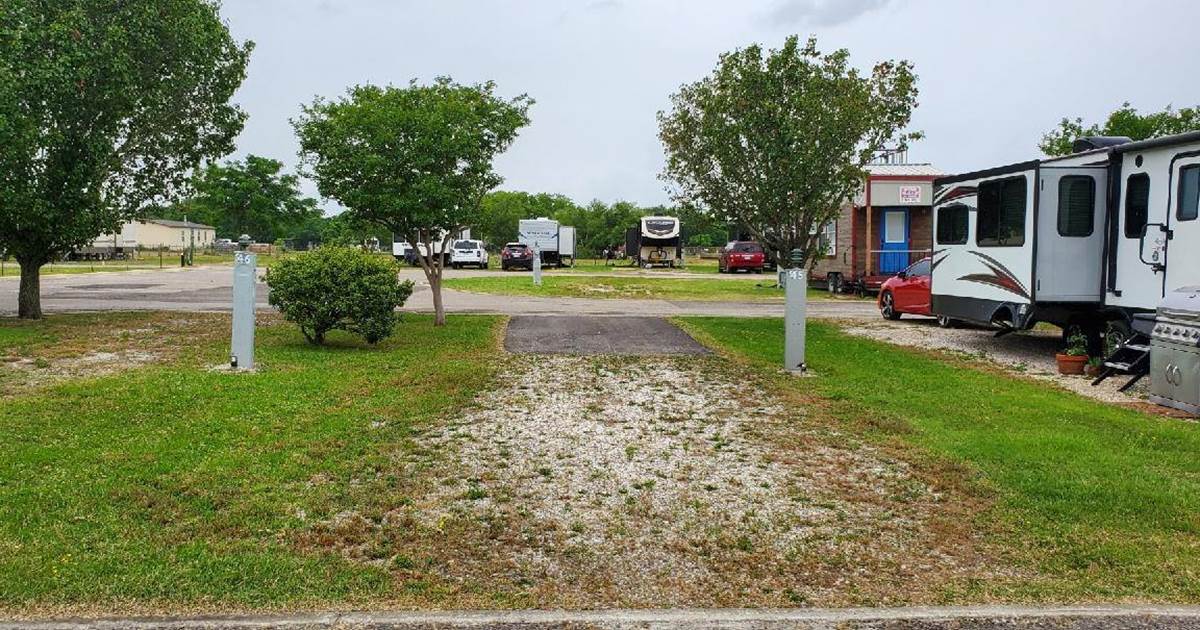 MARINO ROAD RV PARK Bryan, Texas