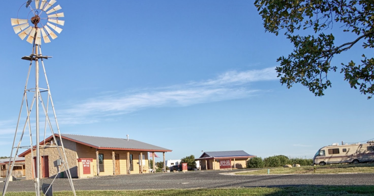 BROKE MILL RV PARK Del Rio, Texas