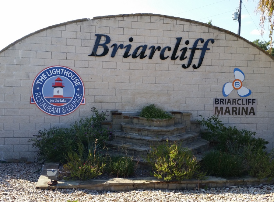 HILL COUNTRY LAKES RV CAMPGROUND - Spicewood, Texas
