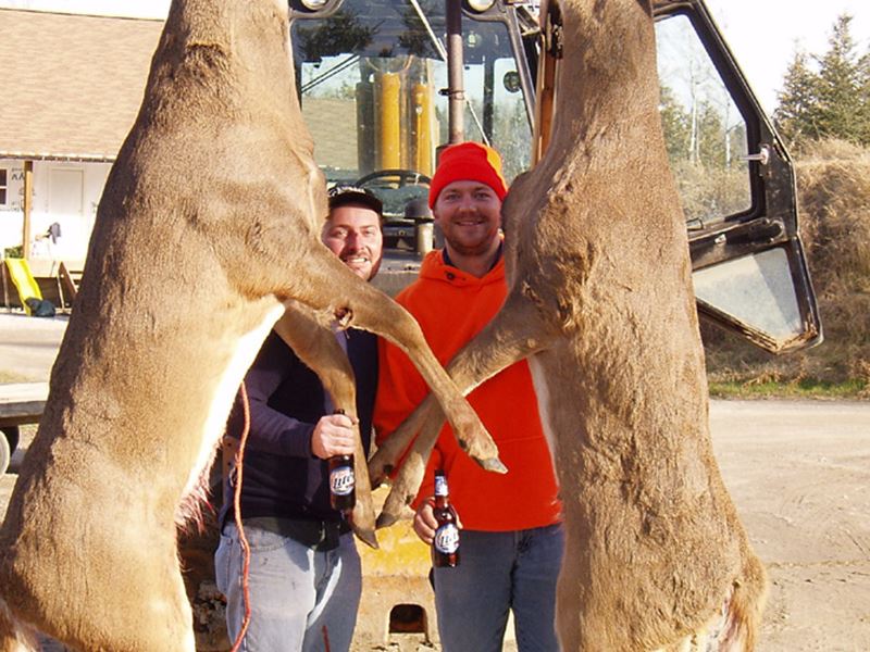 Hunting Package - Deer, Kenora, Red Lake, Dryden, Sioux Lookout ...