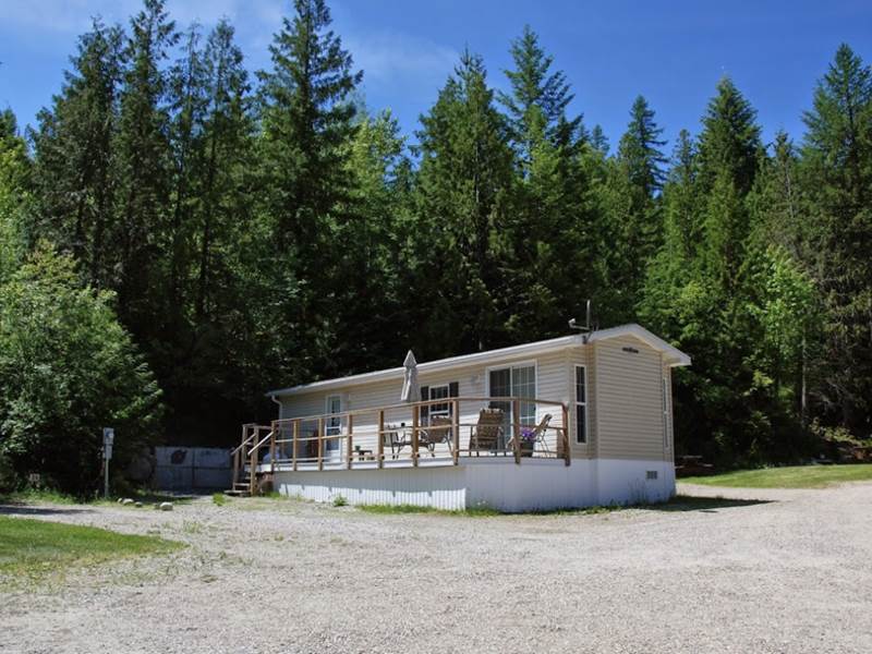 Castlegar Cabins, RV Park & Campground Castlegar, British Columbia