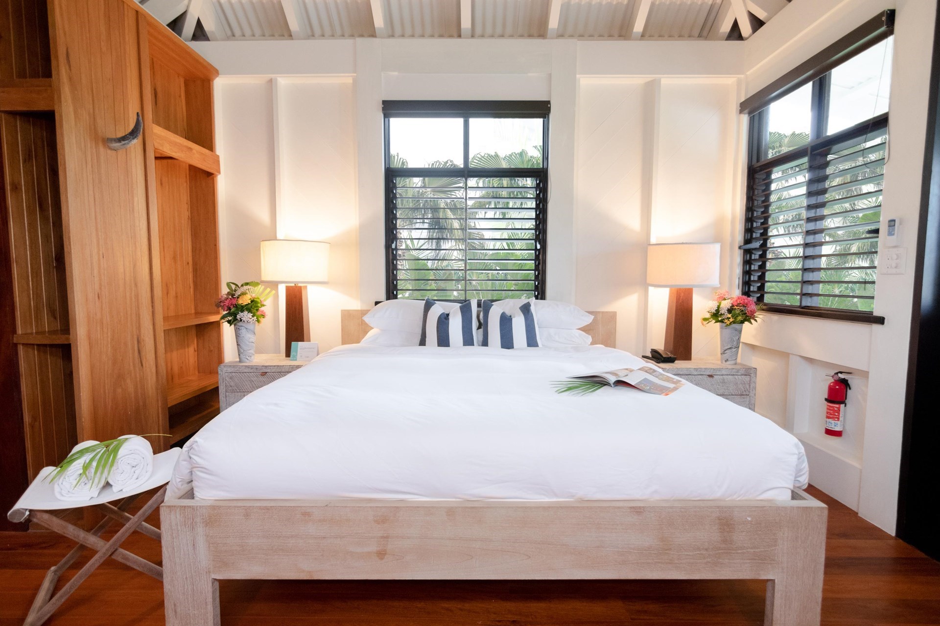 Mahogany Bay Resort & Beach Club Curio Collection by Hilton San Pedro