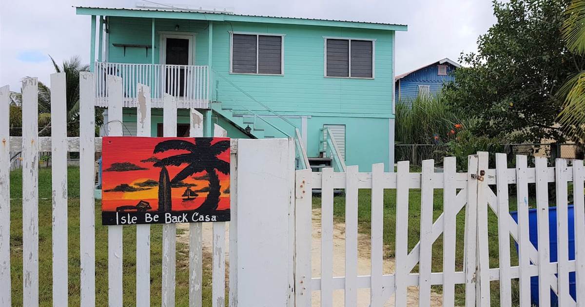 Isle Be Back Casa Hope Caye Caulker