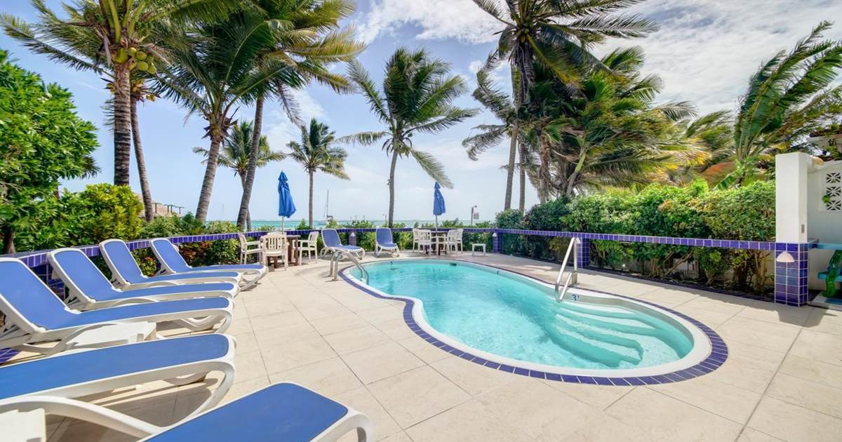 Blue Tang Inn - San Pedro, Corozal District